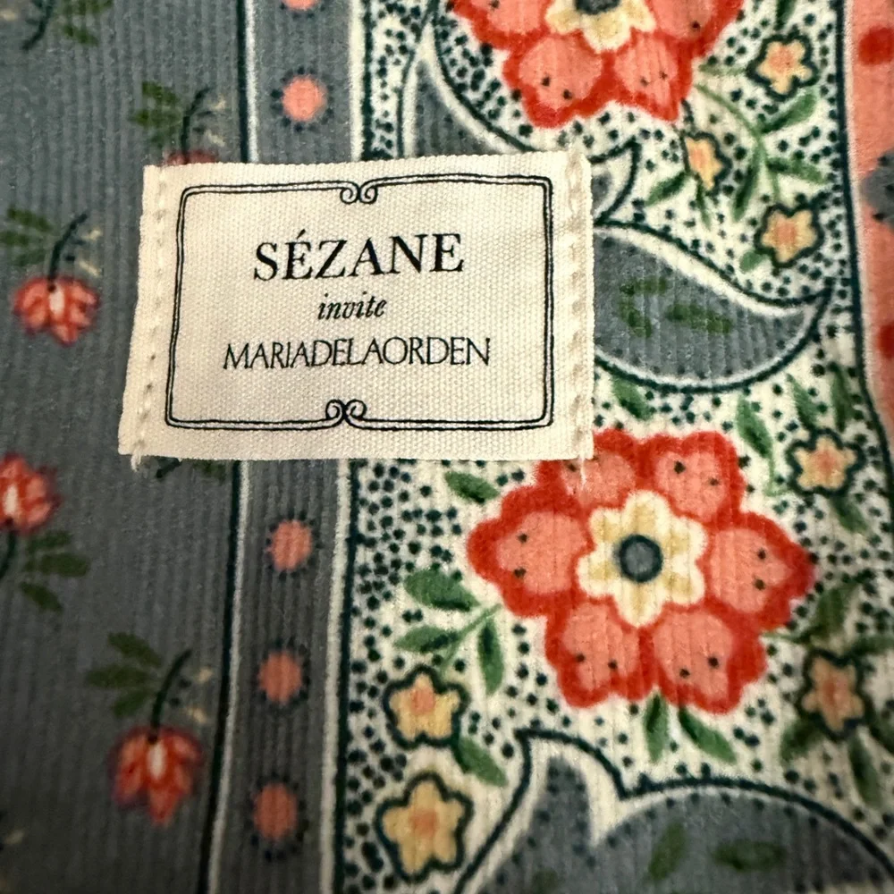 Sézane Floral Patterned Pouch Toiletry bag